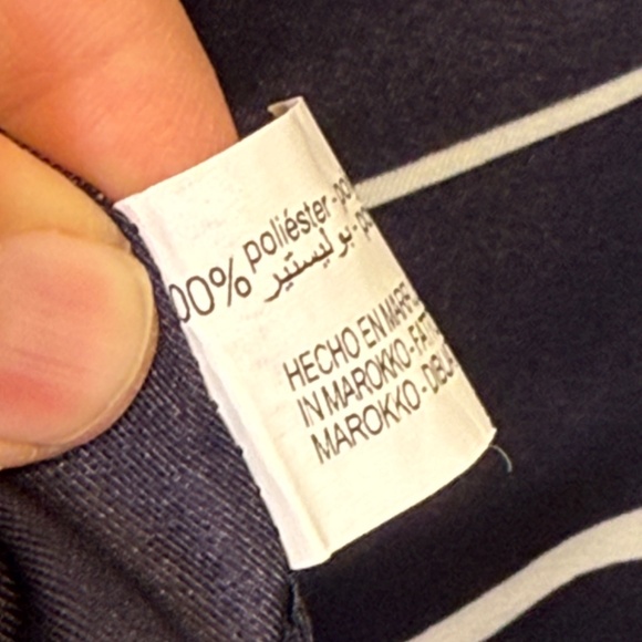 Zara | Retro Geo High Collar Mock Neck Long Sleeve Printed Charmeuse Blouse - Picture 15 of 16